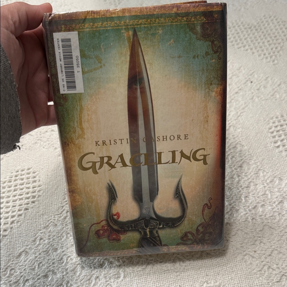 Graceling by Kristin Cashore Hardcover Book